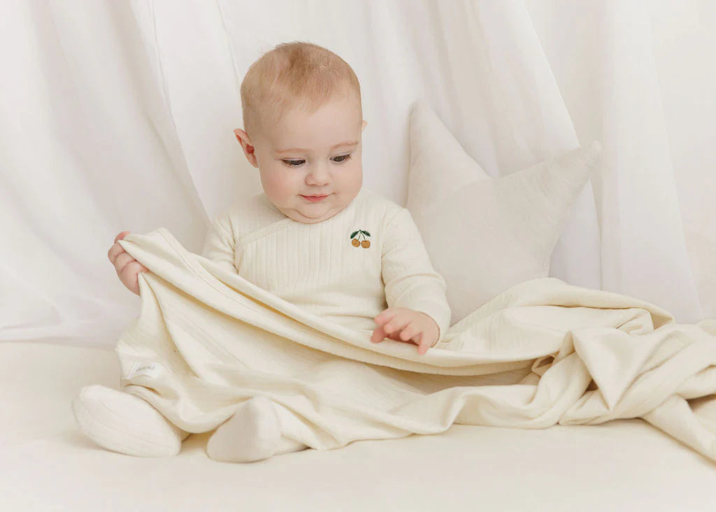 Aurora Embroidered Cherry 2pc Set