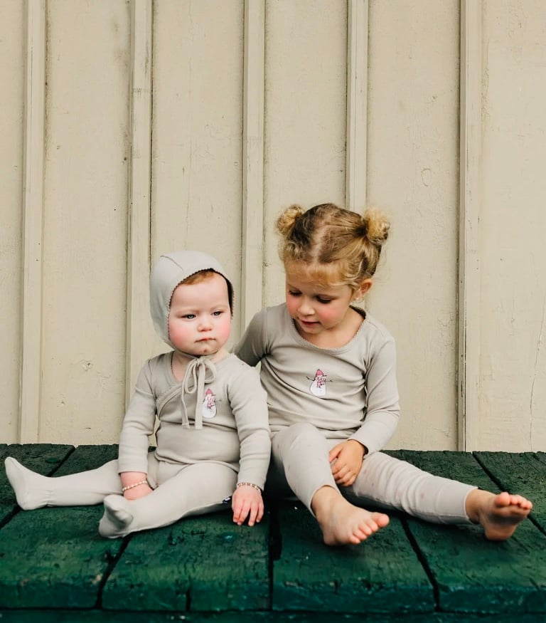 Heart+Soul Snowman Footie + Bonnet Girl