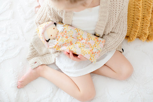 Alimrose Mini Matilda, Asleep Awake (24cm, Sweet Marigold)