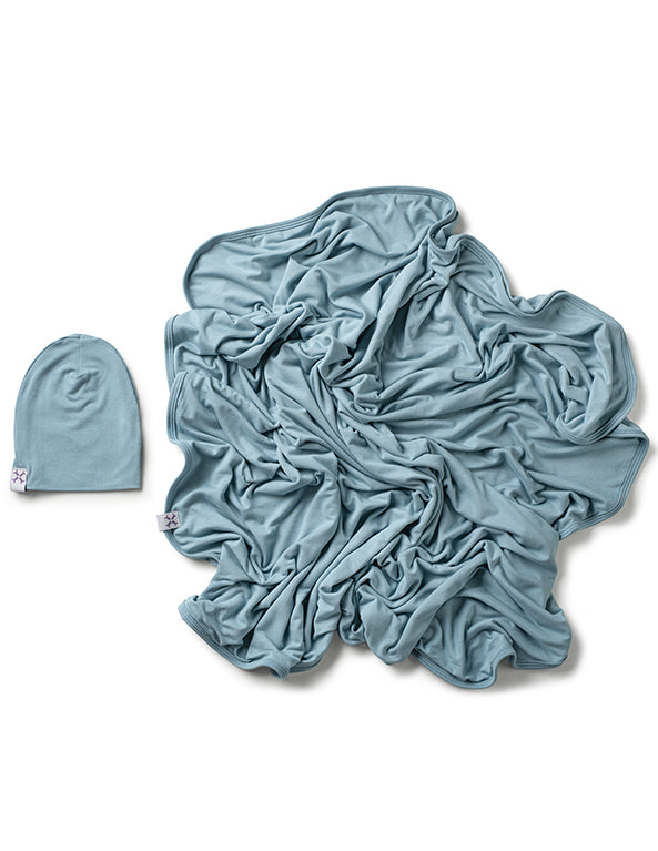 Jacqueline & Jac Ribbed Beanie & Blanket Set