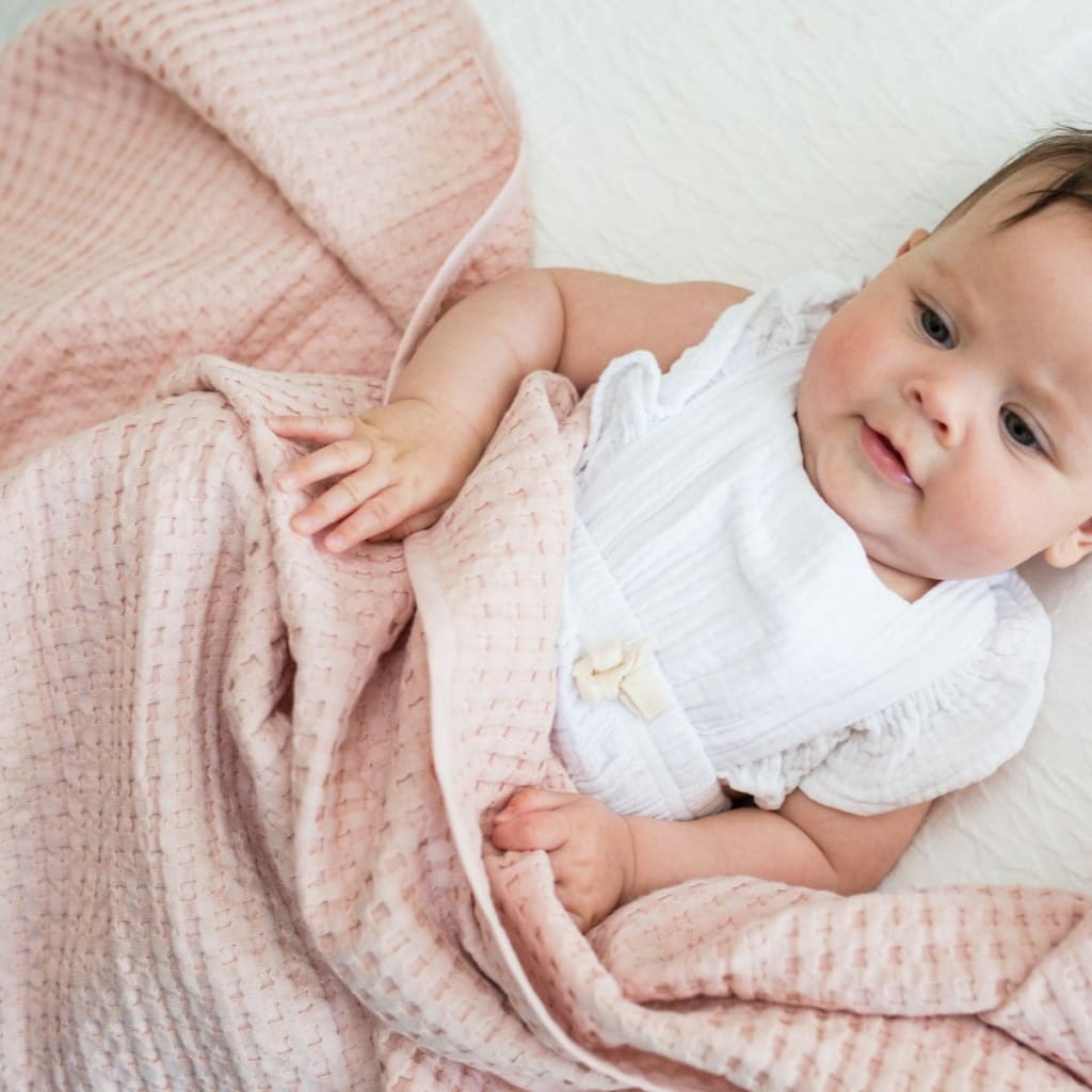 Lulujo Waffle Blanket - Ballet Slipper