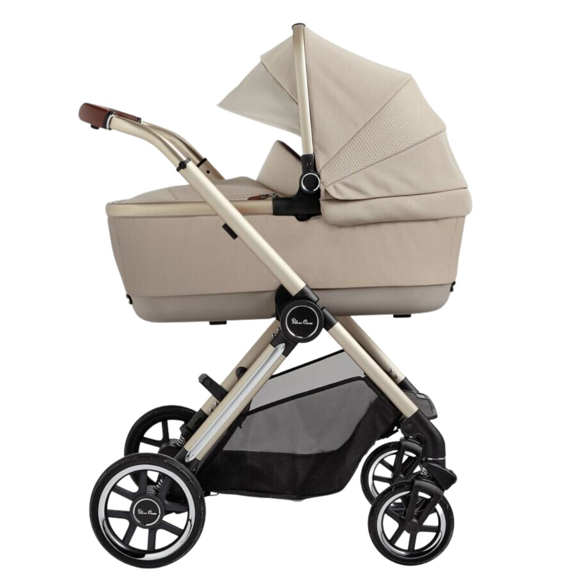 Silver Cross Reef2 with Bassinet