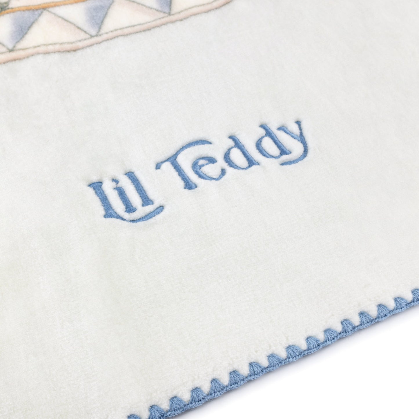 Lil Teddy’s Merry Go Snuggle (Blueberry Biscuit)