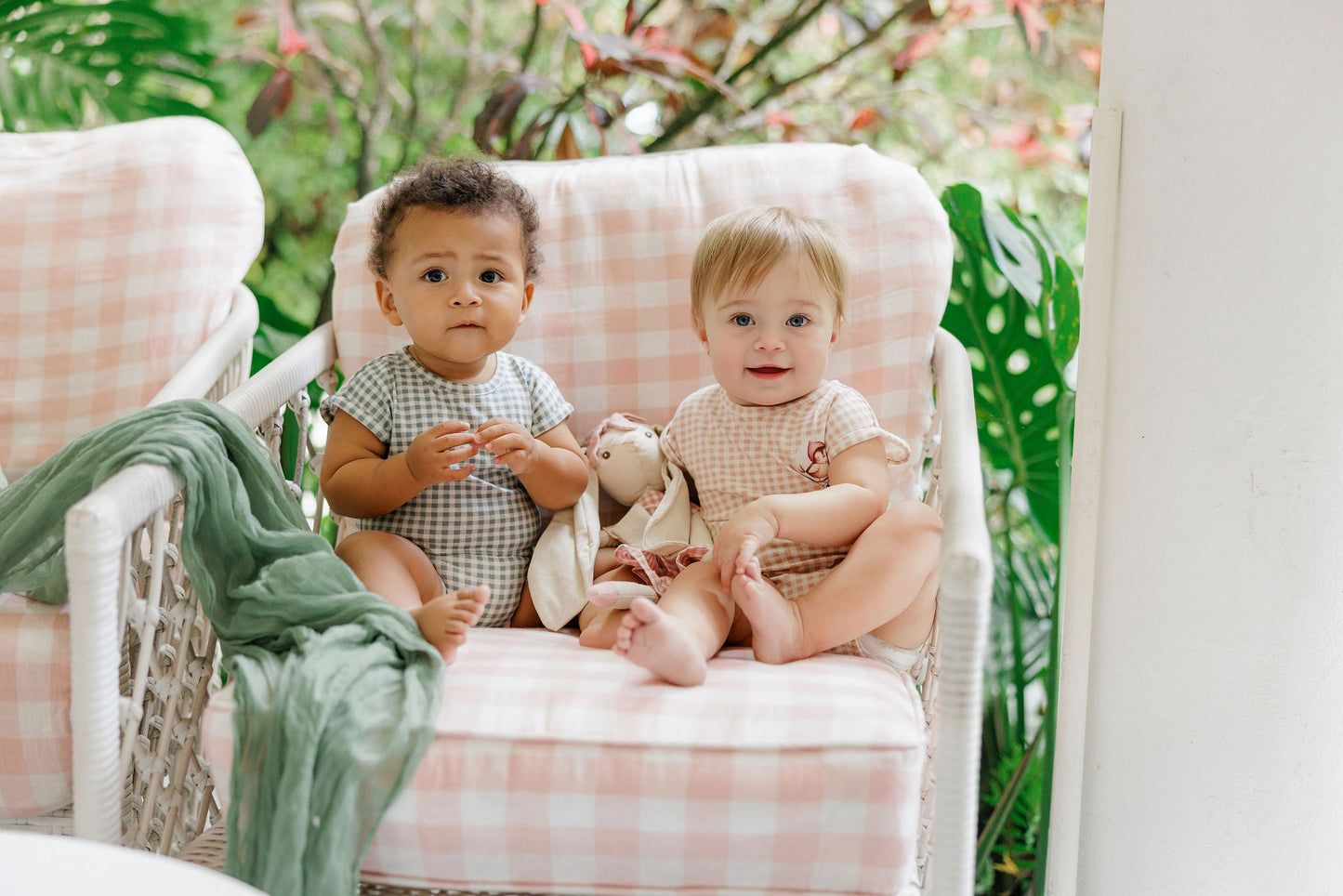 Ely's & Co. Cotton Owl Gingham Romper (girl)