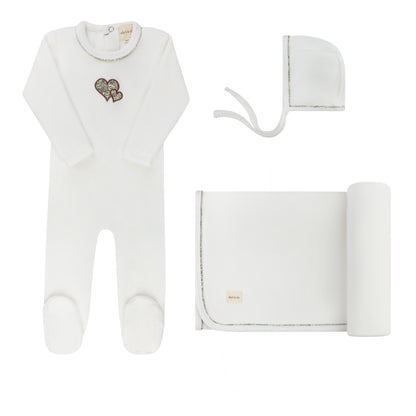 Ely's & Co Embroidered Liberty 3pc Set