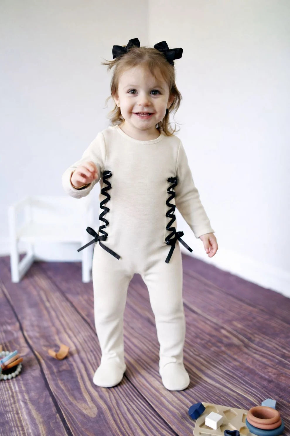 Niche Bebe Ribbon Footie