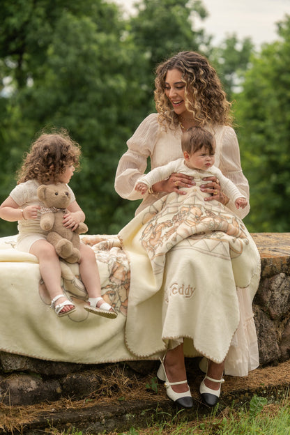 Lil Teddy’s Merry Go Snuggle (Vanilla Bean)