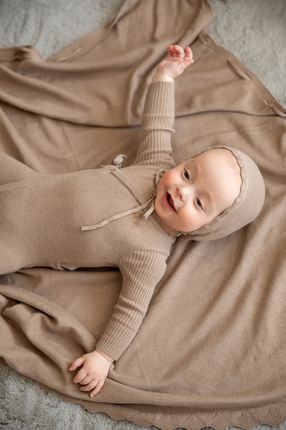 Bebe Belinha Wrap Footie and hat