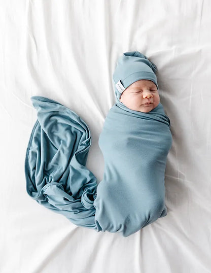 Jacqueline & Jac Beanie & Blanket Set