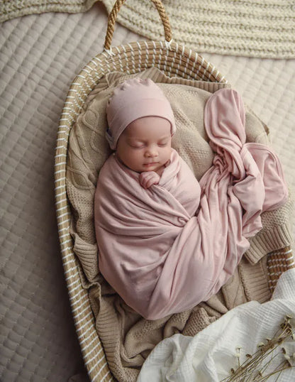 Jacqueline & Jac Beanie & Blanket Set