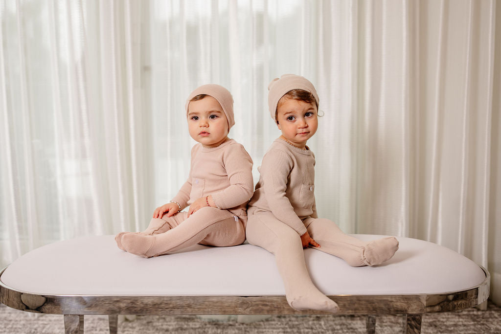 Pouf Ribbed Pocket Footie & Hat