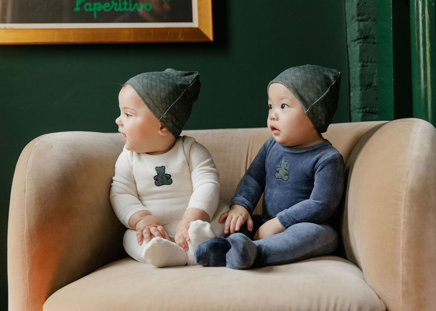 Ely's & Co Velour Plaid Bear Take Me Home Set