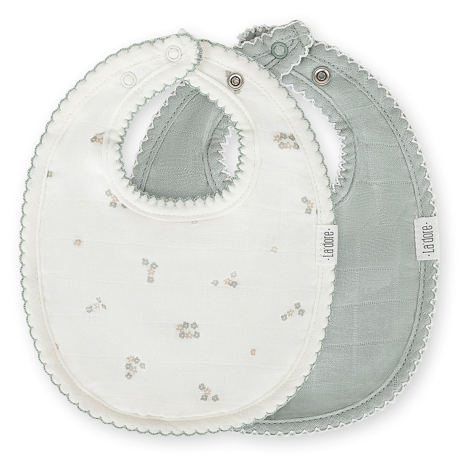 La'dore Muslin Bib