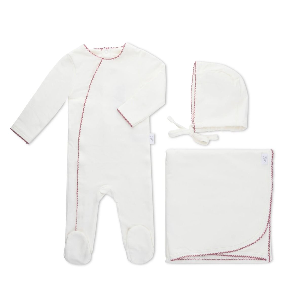 Bunny Love Scalloped Trim Layette Set  Girl