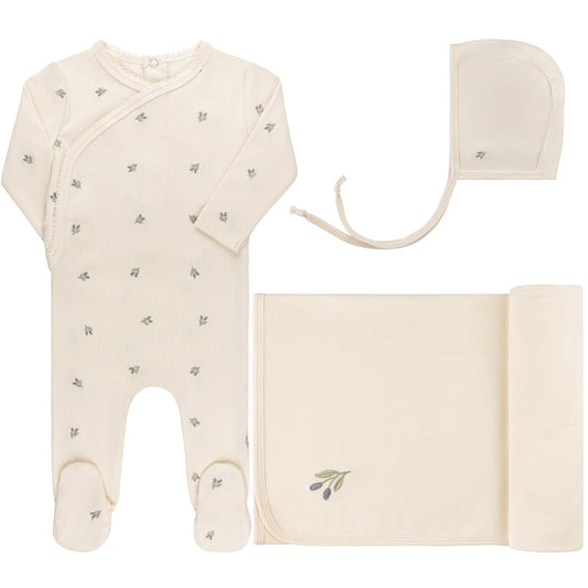 Ely's & Co Embroidered 3pc Set