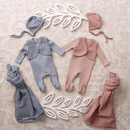 Mini Label Knit Vest Footie, Hat & Blanket