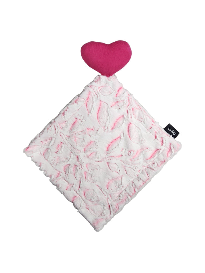 Winx+Blinx Poppy Camation Heart Lovey