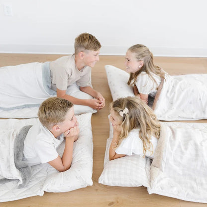 Saranoni Fur Lined Sleeping Bag (Neutral Plaid)