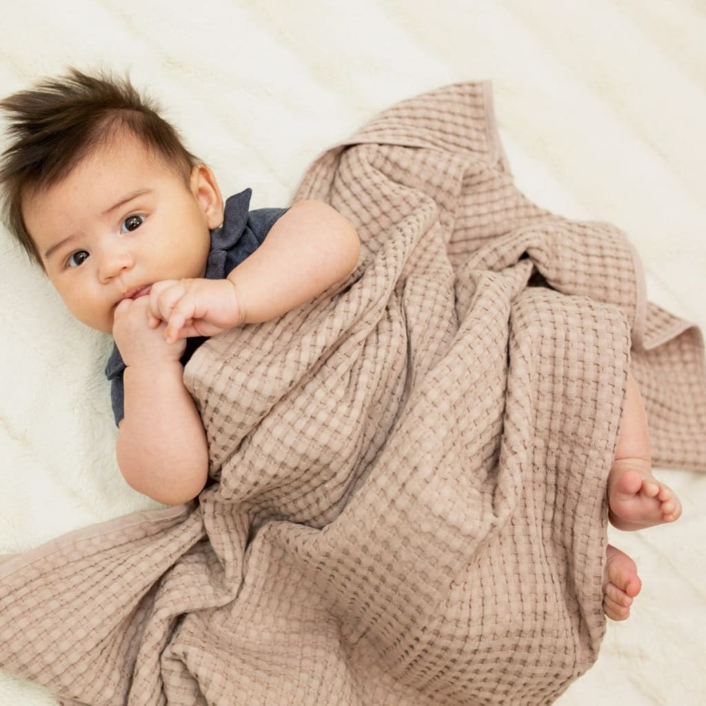 Lulujo Waffle Blanket - Sand